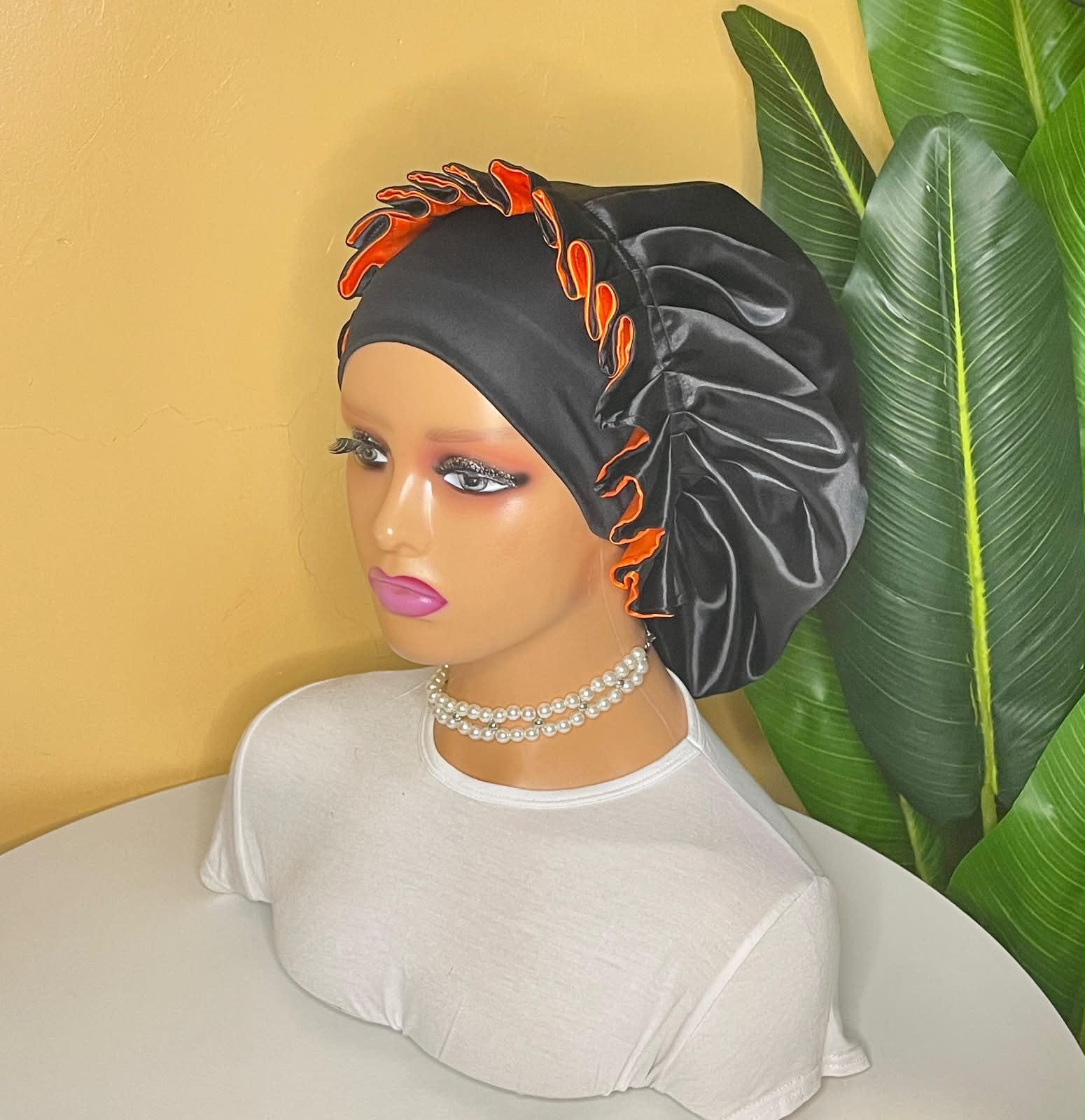 Bonnet colourway