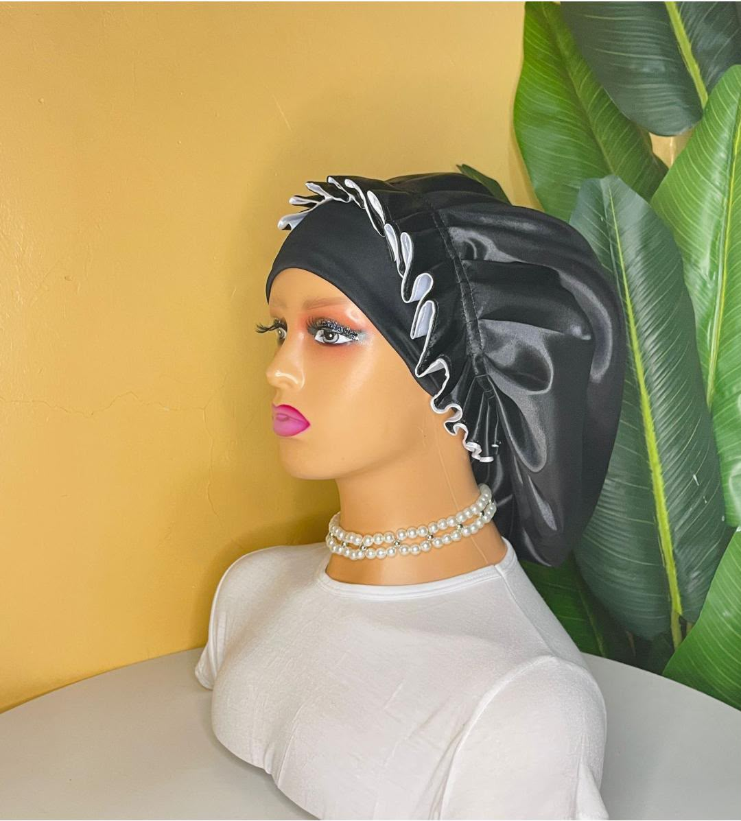Bonnet colourway